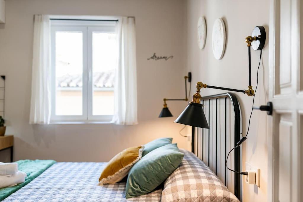 Emblematic Apartment In The Realejo Granada Bagian luar foto