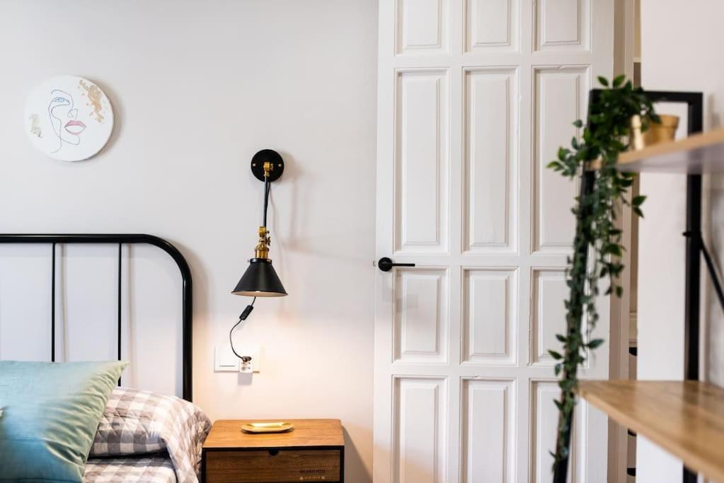 Emblematic Apartment In The Realejo Granada Bagian luar foto